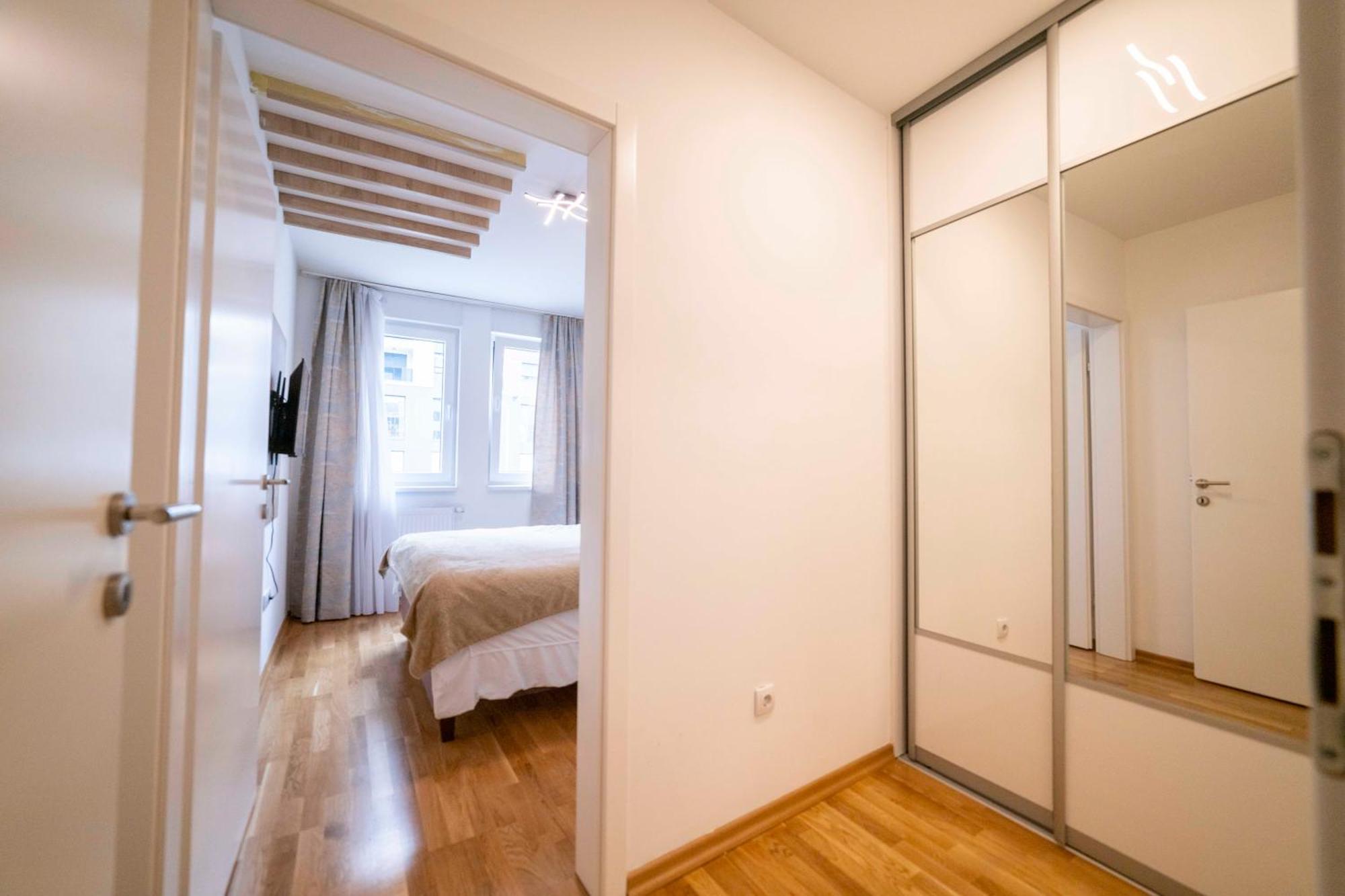 Apartment 5 Star Lukavica Eksteriør bilde