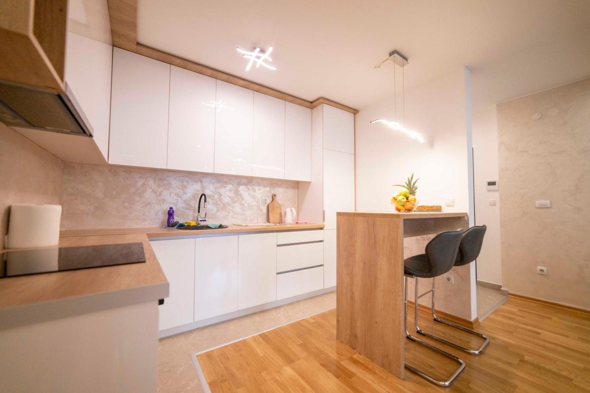 Apartment 5 Star Lukavica Eksteriør bilde