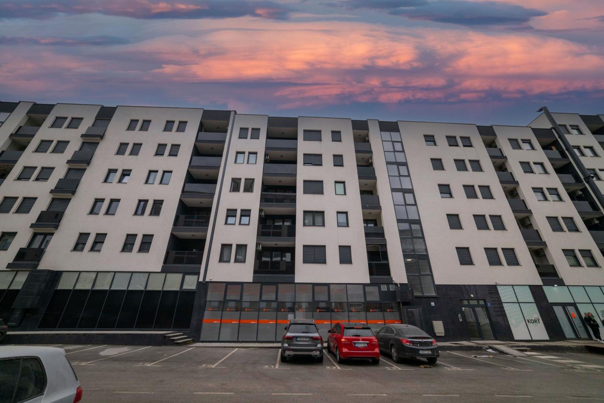 Apartment 5 Star Lukavica Eksteriør bilde